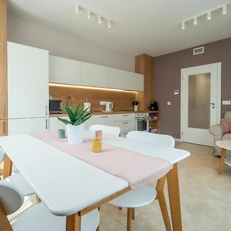 Apartment Fusion Finesse *